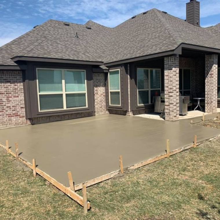 Backyard concrete patio